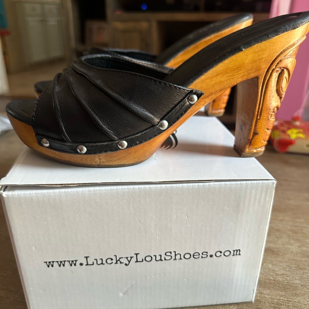 Lucky Lou Shoes Black and Tan Mules